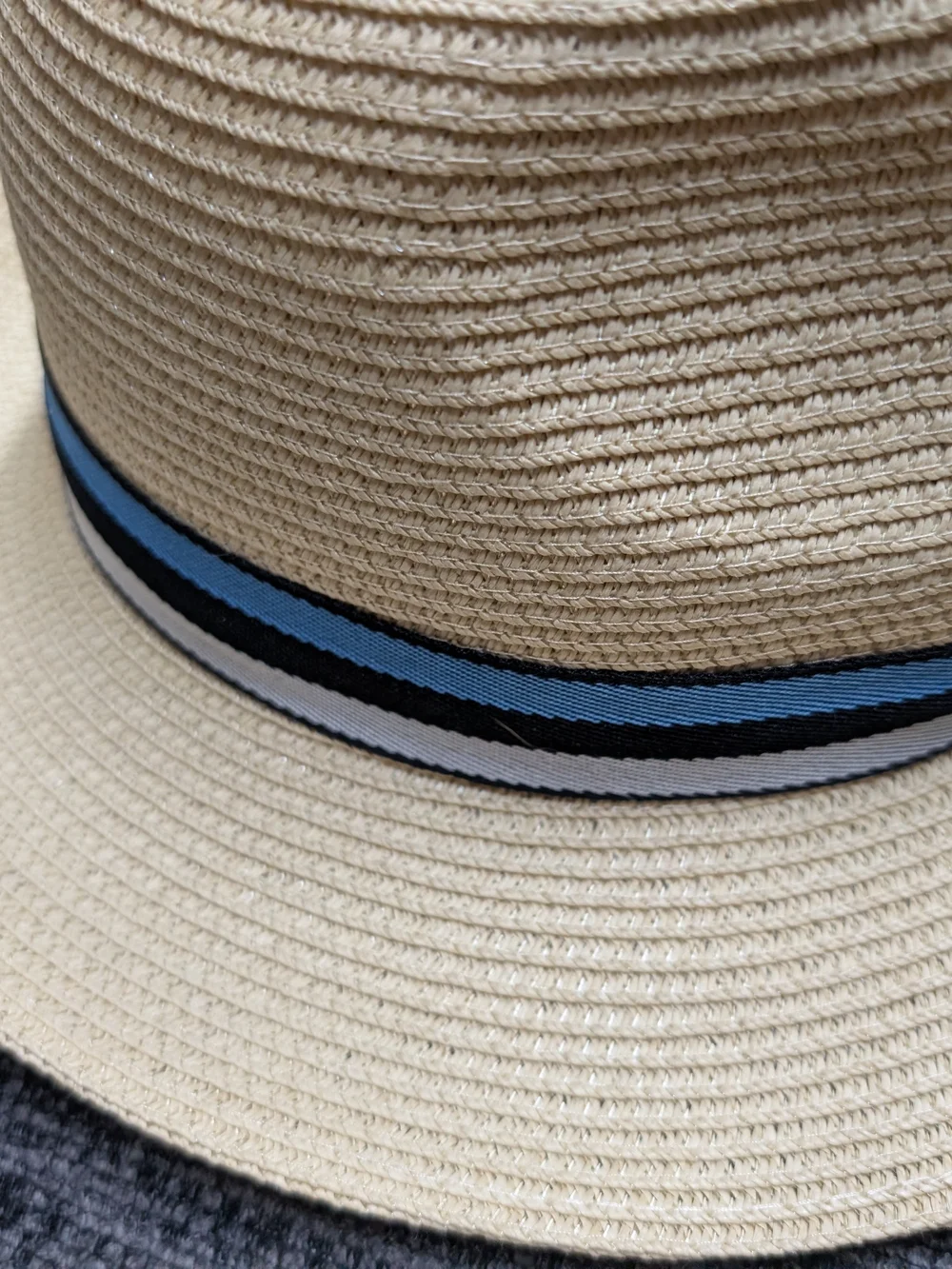 Amazon Essentials Beige Straw Fedora with Blue Trim